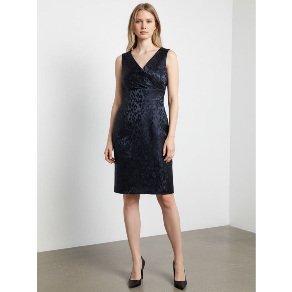 NWT Tahari animal leopard print cocktail dress in Black Size 2